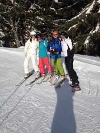 Costin, Eunice and friends (Robin & Kasia) on the run down to the Fys chair, Morzine